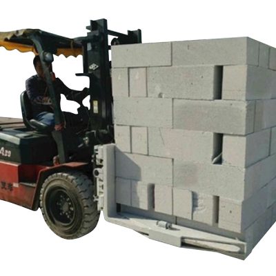 Hidraulinio krautuvo betoninių plytų bloko kėlimo spaustukas