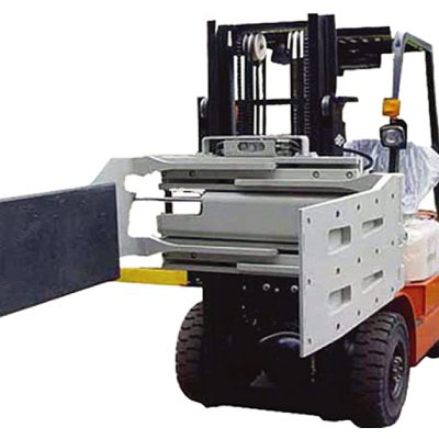 Pasukamas universalus spaustukas